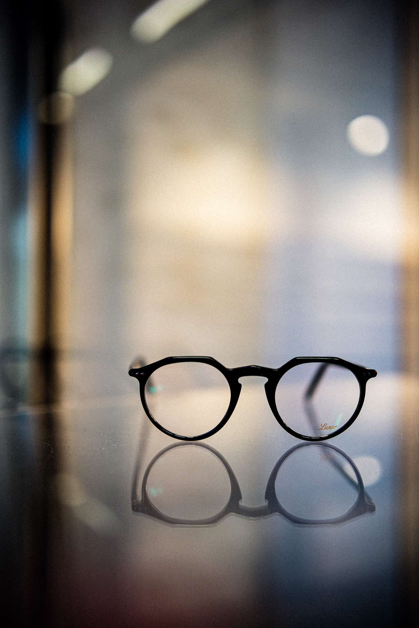 スイス堂　スイスドウ　メガネ　眼鏡　めがね　眼鏡屋　メガネ屋　サングラス 時計　時計屋　東京 仙川　東京　調布　京王線　つつじヶ丘　千歳烏山　成城　世田谷　アンバレンタイン ANNEetVALENTIN マイキータ　　MYKITA ディータ DITA トムブラウン THOMBROWNE テオ THEO トラクション TRACTION レスカ LESCA ジャポニスム JAPONISM ベセペセ BCPC ミューゲ MUGUET スペックエスパス SPECESPACE オークリー OAKLEY エフェクター EFFECTOR マサヒロマルヤマ MASAHIROMARUYAMA ユウイチトヤマ YUICHITOYAMA デュアル DJUAL マイスドロートウキョウ MicedrawTokyo タレックス TALEX カールツァイス Carl Zeiss セイコー SEIKO ホヤ HOYA ニコン NIKON 二デック NIDEK 無相創 大杉漣 大杉隼平 日本　福井　福井県　鯖江　鯖江市　フランス　パリ　ドイツ　ベルリン　ベルギー アントワープ　アメリカ　ニューヨーク　ロサンゼルス　古道具　アンティーク　ビンテージ　無垢材　オーク　インダストリアル　多肉植物　多肉　サボテン　水耕栽培　ドライフラワー　アグラオネマ　 花　店舗改装 SEYRIG Lesca LUNETIER “Vintage Crown Panto Black 6mm”　MYKITA DAMIR DOMA BRADFIELD 丸めがね　工場　鯖江　金沢　福井県　BARNS SEIKO 銀座　時計塔 WAKO 全国一位 表彰 　Lunor ルノア ドイツ THOMBROWNE 2018AW 大杉漣　教誨師 写真展 錆鉄御納戸(Sabitetsuonando) 鎚目 ポストカード　メガネ拭き JAPONISM BCPC MUGUET KIDS キッズ　子供用メガネ　子供　photo by Shumpei Ohsugi サンタ　サンタクロース　クリスマス　ハーバリウム feellog log blue water flowers 正月飾り LOVISA ライカ　leiica 徳島　藍染 MONDAINE SWISS WATCH スイス モンディーン BRUTUS ブルータス 雑誌 漣さん　眼鏡　ベルギー　アントワープ　サンプル Dunedin Station udon うどん 徳島　新聞　カレンダー　藍染 平成　令和 JUST SING blue water flowers ROBERT MARC 御木 惇史　雨と山　ドラマー UNITED ライカ　LEICA M 紫外線　対策　トランクショー　丸田ストアー　小金井 JAPONISM sence 写真集　ヴィンテージ　フォトコンテスト 狛江　世田谷　成城　つつじヶ丘　blue water flowers 西荻窪　ふたあい 藍　藍染 NOHGA HOTEL UENO 1st Anniversary PARTY スペックエスパス specespace micedraw マイスドロー　トウキョウ クリスマス　限定　サンキライ　年末年始 wonton ワンタン P4 CP+ super pose REBUILD メリークリスマス　クリスマス　Merry Christmas ２０２０　フリーマーケット　モギ　シンゴ 宍戸錠 伊勢丹 新宿 山吹 花 マルタンマルジェラ Maison Margiela　テレワーク 在宅勤務 家メガネ セルロイド　チャリティー　Tシャツ EYEVAN アイヴァン チャリティー Ｔシャツ GERNOT LINDNER ゲルノットリンドナー 代官山　代官山スタジオ　徳島　阿波銀行　さばえ　めがね　キャンペーン PICA P38 P21 ICON OGRE GAB2 HERI GASTON BURT TORO LA CORB'S VINTAGE 1964 EYEVAN7285 10eyevan