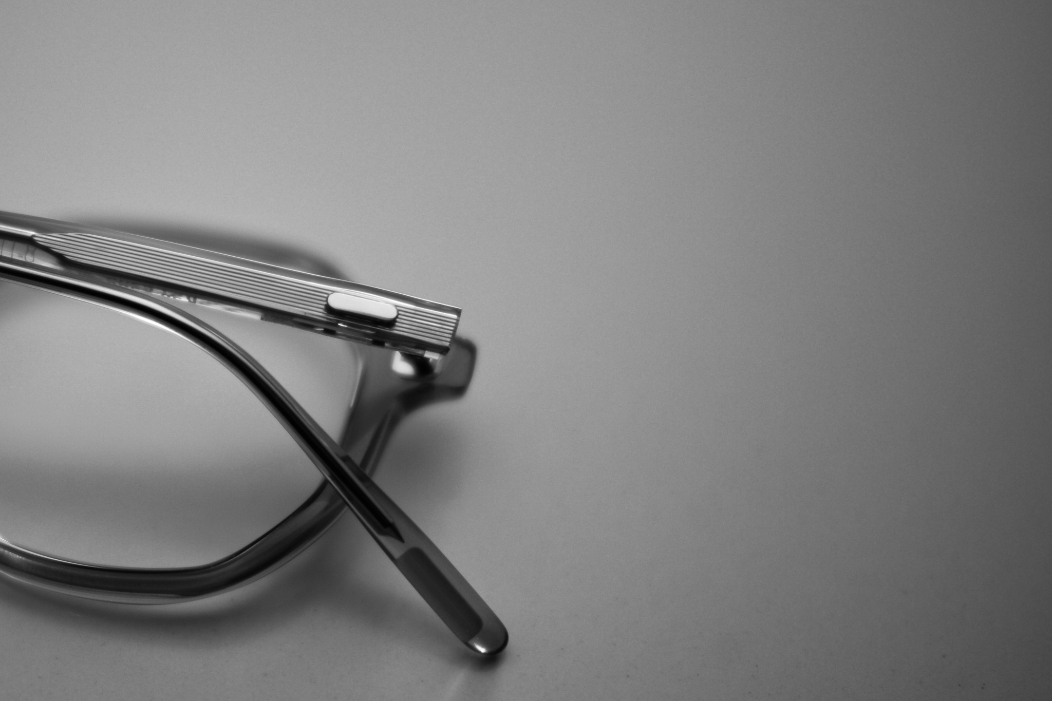 スイス堂　スイスドウ　メガネ　眼鏡　めがね　眼鏡屋　メガネ屋　サングラス 時計　時計屋　東京 仙川　東京　調布　京王線　つつじヶ丘　千歳烏山　成城　世田谷　アンバレンタイン ANNEetVALENTIN マイキータ　　MYKITA ディータ DITA トムブラウン THOMBROWNE テオ THEO トラクション TRACTION レスカ LESCA ジャポニスム JAPONISM ベセペセ BCPC ミューゲ MUGUET スペックエスパス SPECESPACE オークリー OAKLEY エフェクター EFFECTOR マサヒロマルヤマ MASAHIROMARUYAMA ユウイチトヤマ YUICHITOYAMA デュアル DJUAL マイスドロートウキョウ MicedrawTokyo タレックス TALEX カールツァイス Carl Zeiss セイコー SEIKO ホヤ HOYA ニコン NIKON 二デック NIDEK 無相創 大杉漣 大杉隼平 日本　福井　福井県　鯖江　鯖江市　フランス　パリ　ドイツ　ベルリン　ベルギー アントワープ　アメリカ　ニューヨーク　ロサンゼルス　古道具　アンティーク　ビンテージ　無垢材　オーク　インダストリアル　多肉植物　多肉　サボテン　水耕栽培　ドライフラワー　アグラオネマ　 花　店舗改装 SEYRIG Lesca LUNETIER “Vintage Crown Panto Black 6mm”　MYKITA DAMIR DOMA BRADFIELD 丸めがね　工場　鯖江　金沢　福井県　BARNS SEIKO 銀座　時計塔 WAKO 全国一位 表彰 　Lunor ルノア ドイツ THOMBROWNE 2018AW 大杉漣　教誨師 写真展 錆鉄御納戸(Sabitetsuonando) 鎚目 ポストカード　メガネ拭き JAPONISM BCPC MUGUET KIDS キッズ　子供用メガネ　子供　photo by Shumpei Ohsugi サンタ　サンタクロース　クリスマス　ハーバリウム feellog log blue water flowers 正月飾り LOVISA ライカ　leiica 徳島　藍染 MONDAINE SWISS WATCH スイス モンディーン BRUTUS ブルータス 雑誌 漣さん　眼鏡　ベルギー　アントワープ　サンプル Dunedin Station udon うどん 徳島　新聞　カレンダー　藍染 平成　令和 JUST SING blue water flowers ROBERT MARC 御木 惇史　雨と山　ドラマー UNITED ライカ　LEICA M 紫外線　対策　トランクショー　丸田ストアー　小金井 JAPONISM sence 写真集　ヴィンテージ　フォトコンテスト 狛江　世田谷　成城　つつじヶ丘　blue water flowers 西荻窪　ふたあい 藍　藍染 NOHGA HOTEL UENO 1st Anniversary PARTY スペックエスパス specespace micedraw マイスドロー　トウキョウ クリスマス　限定　サンキライ　年末年始 wonton ワンタン P4 CP+ super pose REBUILD メリークリスマス　クリスマス　Merry Christmas ２０２０　フリーマーケット　モギ　シンゴ 宍戸錠 伊勢丹 新宿 山吹 花 マルタンマルジェラ Maison Margiela　テレワーク 在宅勤務 家メガネ セルロイド　チャリティー　Tシャツ EYEVAN アイヴァン チャリティー Ｔシャツ GERNOT LINDNER ゲルノットリンドナー 代官山　代官山スタジオ　徳島　阿波銀行　さばえ　めがね　キャンペーン PICA P38 P21 ICON OGRE GAB2 HERI GASTON BURT TORO LA CORB'S VINTAGE 1964 EYEVAN7285 10eyevan MYKITA & BERNHARD WILLHELM DAISUKE HERI Jacques Durand PAQUES LEVANT SAKHALINE FORMAT 猫 ネコ ねこ 前川國男　東京都美術館 ROCHET ロシェ 時計バンド KAN SANO spinach Awesome City Club PICAS　今井朋彦　アーモンド 上勝　こどもの一生 下北カオスビール スーパーOzeki 京王ストア TOGA トーガ　夜を走る サーモント　ブロー　plantin Eyevol SYBIL アド街ック天国 冬薔薇 ORIGAMI PRODUCTIONS