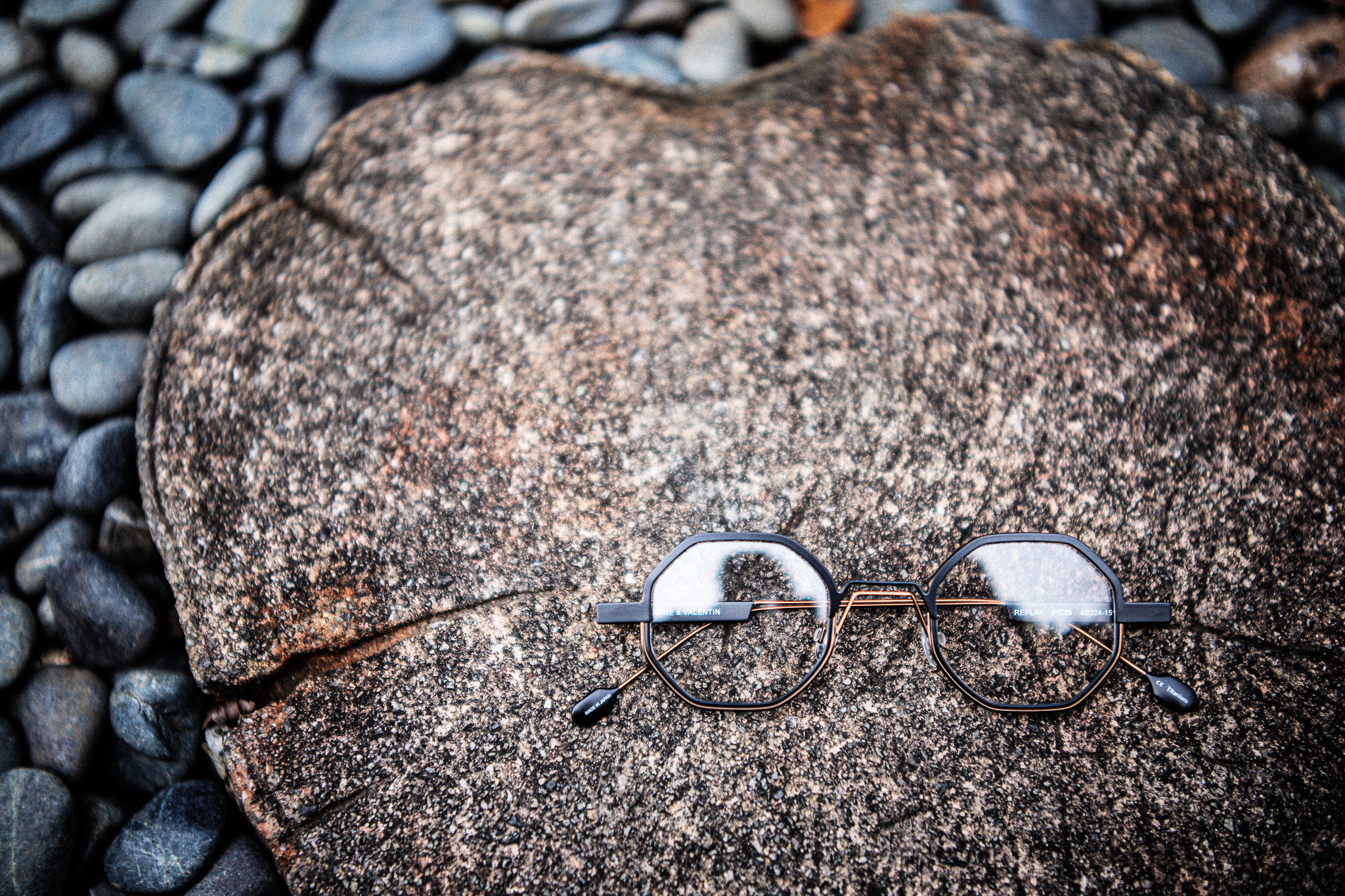 スイス堂 スイスドウ メガネ 眼鏡 めがね 眼鏡屋 メガネ屋 サングラス 時計 時計屋 東京 仙川 東京 調布 京王線 つつじヶ丘 千歳烏山 成城 世田谷 アンバレンタイン ANNEetVALENTIN マイキータ MYKITA ディータ DITA トムブラウン THOMBROWNE テオ THEO トラクション TRACTION レスカ LESCA ジャポニスム JAPONISM ベセペセ BCPC ミューゲ MUGUET スペックエスパス SPECESPACE オークリー OAKLEY エフェクター EFFECTOR マサヒロマルヤマ MASAHIROMARUYAMA ユウイチトヤマ YUICHITOYAMA デュアル DJUAL マイスドロートウキョウ MicedrawTokyo タレックス TALEX カールツァイス Carl Zeiss セイコー SEIKO ホヤ HOYA ニコン NIKON 二デック NIDEK 無相創 大杉漣 大杉隼平 日本 福井 福井県 鯖江 鯖江市 フランス パリ ドイツ ベルリン ベルギー アントワープ アメリカ ニューヨーク ロサンゼルス 古道具 アンティーク ビンテージ 無垢材 オーク インダストリアル 多肉植物 多肉 サボテン 水耕栽培 ドライフラワー アグラオネマ 花 店舗改装 SEYRIG Lesca LUNETIER “Vintage Crown Panto Black 6mm” MYKITA DAMIR DOMA BRADFIELD 丸めがね 工場 鯖江 金沢 福井県 BARNS SEIKO 銀座 時計塔 WAKO 全国一位 表彰 Lunor ルノア ドイツ THOMBROWNE 2018AW 大杉漣 教誨師 写真展 錆鉄御納戸(Sabitetsuonando) 鎚目 ポストカード メガネ拭き JAPONISM BCPC MUGUET KIDS キッズ 子供用メガネ 子供 photo by Shumpei Ohsugi サンタ サンタクロース クリスマス ハーバリウム feellog log blue water flowers 正月飾り LOVISA ライカ leiica 徳島 藍染 MONDAINE SWISS WATCH スイス モンディーン BRUTUS ブルータス 雑誌 漣さん 眼鏡 ベルギー アントワープ サンプル Dunedin Station udon うどん 徳島 新聞 カレンダー 藍染 平成 令和 JUST SING blue water flowers ROBERT MARC 御木 惇史 雨と山 ドラマー UNITED ライカ LEICA M 紫外線 対策 トランクショー 丸田ストアー 小金井 JAPONISM sence 写真集 ヴィンテージ フォトコンテスト 狛江 世田谷 成城 つつじヶ丘 blue water flowers 西荻窪 ふたあい 藍 藍染 NOHGA HOTEL UENO 1st Anniversary PARTY スペックエスパス specespace micedraw マイスドロー トウキョウ クリスマス 限定 サンキライ 年末年始 wonton ワンタン P4 CP+ super pose REBUILD メリークリスマス クリスマス Merry Christmas 2020 フリーマーケット モギ シンゴ 宍戸錠 伊勢丹 新宿 山吹 花 マルタンマルジェラ Maison Margiela テレワーク 在宅勤務 家メガネ セルロイド チャリティー Tシャツ EYEVAN アイヴァン チャリティー Tシャツ GERNOT LINDNER ゲルノットリンドナー 代官山 代官山スタジオ 徳島 阿波銀行 さばえ めがね キャンペーン PICA P38 P21 ICON OGRE GAB2 HERI GASTON BURT TORO LA CORB'S VINTAGE 1964 EYEVAN7285 10eyevan MYKITA & BERNHARD WILLHELM DAISUKE HERI Jacques Durand PAQUES LEVANT SAKHALINE FORMAT 猫 ネコ ねこ 前川國男 東京都美術館 ROCHET ロシェ 時計バンド KAN SANO spinach Awesome City Club PICAS 今井朋彦 アーモンド 上勝 こどもの一生 下北カオスビール スーパーOzeki 京王ストア TOGA トーガ 夜を走る サーモント ブロー plantin Eyevol SYBIL アド街ック天国 冬薔薇