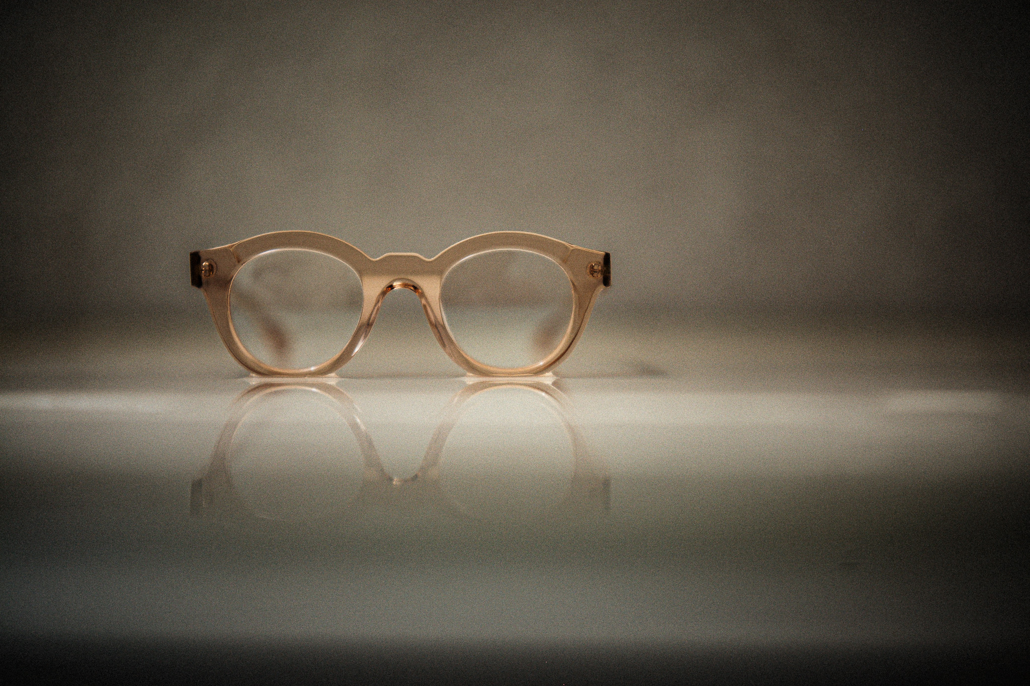 スイス堂　スイスドウ　メガネ　眼鏡　めがね　眼鏡屋　メガネ屋　サングラス 時計　時計屋　東京 仙川　東京　調布　京王線　つつじヶ丘　千歳烏山　成城　世田谷　アンバレンタイン ANNEetVALENTIN マイキータ　　MYKITA ディータ DITA トムブラウン THOMBROWNE テオ THEO トラクション TRACTION レスカ LESCA ジャポニスム JAPONISM ベセペセ BCPC ミューゲ MUGUET スペックエスパス SPECESPACE オークリー OAKLEY エフェクター EFFECTOR マサヒロマルヤマ MASAHIROMARUYAMA ユウイチトヤマ YUICHITOYAMA デュアル DJUAL マイスドロートウキョウ MicedrawTokyo タレックス TALEX カールツァイス Carl Zeiss セイコー SEIKO ホヤ HOYA ニコン NIKON 二デック NIDEK 無相創 大杉漣 大杉隼平 日本　福井　福井県　鯖江　鯖江市　フランス　パリ　ドイツ　ベルリン　ベルギー アントワープ　アメリカ　ニューヨーク　ロサンゼルス　古道具　アンティーク　ビンテージ　無垢材　オーク　インダストリアル　多肉植物　多肉　サボテン　水耕栽培　ドライフラワー　アグラオネマ　 花　店舗改装 SEYRIG Lesca LUNETIER “Vintage Crown Panto Black 6mm”　MYKITA DAMIR DOMA BRADFIELD 丸めがね　工場　鯖江　金沢　福井県　BARNS SEIKO 銀座　時計塔 WAKO 全国一位 表彰 　Lunor ルノア ドイツ THOMBROWNE 2018AW 大杉漣　教誨師 写真展 錆鉄御納戸(Sabitetsuonando) 鎚目 ポストカード　メガネ拭き JAPONISM BCPC MUGUET KIDS キッズ　子供用メガネ　子供　photo by Shumpei Ohsugi サンタ　サンタクロース　クリスマス　ハーバリウム feellog log blue water flowers 正月飾り LOVISA ライカ　leiica 徳島　藍染 MONDAINE SWISS WATCH スイス モンディーン BRUTUS ブルータス 雑誌 漣さん　眼鏡　ベルギー　アントワープ　サンプル Dunedin Station udon うどん 徳島　新聞　カレンダー　藍染 平成　令和 JUST SING blue water flowers ROBERT MARC 御木 惇史　雨と山　ドラマー UNITED ライカ　LEICA M 紫外線　対策　トランクショー　丸田ストアー　小金井 JAPONISM sence 写真集　ヴィンテージ　フォトコンテスト 狛江　世田谷　成城　つつじヶ丘　blue water flowers 西荻窪　ふたあい 藍　藍染 NOHGA HOTEL UENO 1st Anniversary PARTY スペックエスパス specespace micedraw マイスドロー　トウキョウ クリスマス　限定　サンキライ　年末年始 wonton ワンタン P4 CP+ super pose REBUILD メリークリスマス　クリスマス　Merry Christmas ２０２０　フリーマーケット　モギ　シンゴ 宍戸錠 伊勢丹 新宿 山吹 花 マルタンマルジェラ Maison Margiela　テレワーク 在宅勤務 家メガネ セルロイド　チャリティー　Tシャツ EYEVAN アイヴァン チャリティー Ｔシャツ GERNOT LINDNER ゲルノットリンドナー 代官山　代官山スタジオ　徳島　阿波銀行　さばえ　めがね　キャンペーン PICA P38 P21 ICON OGRE GAB2 HERI GASTON BURT TORO LA CORB'S VINTAGE 1964 EYEVAN7285 10eyevan MYKITA & BERNHARD WILLHELM DAISUKE HERI Jacques Durand PAQUES LEVANT SAKHALINE FORMAT 猫 ネコ ねこ 前川國男　東京都美術館 ROCHET ロシェ 時計バンド KAN SANO spinach Awesome City Club PICAS　今井朋彦　アーモンド 上勝　こどもの一生 下北カオスビール スーパーOzeki 京王ストア TOGA トーガ　夜を走る サーモント　ブロー　plantin Eyevol SYBIL アド街ック天国 冬薔薇 宇津木えり eriutsugi PayPay 真美堂手塚箔押所　佐々木希 ミモザ NORUT