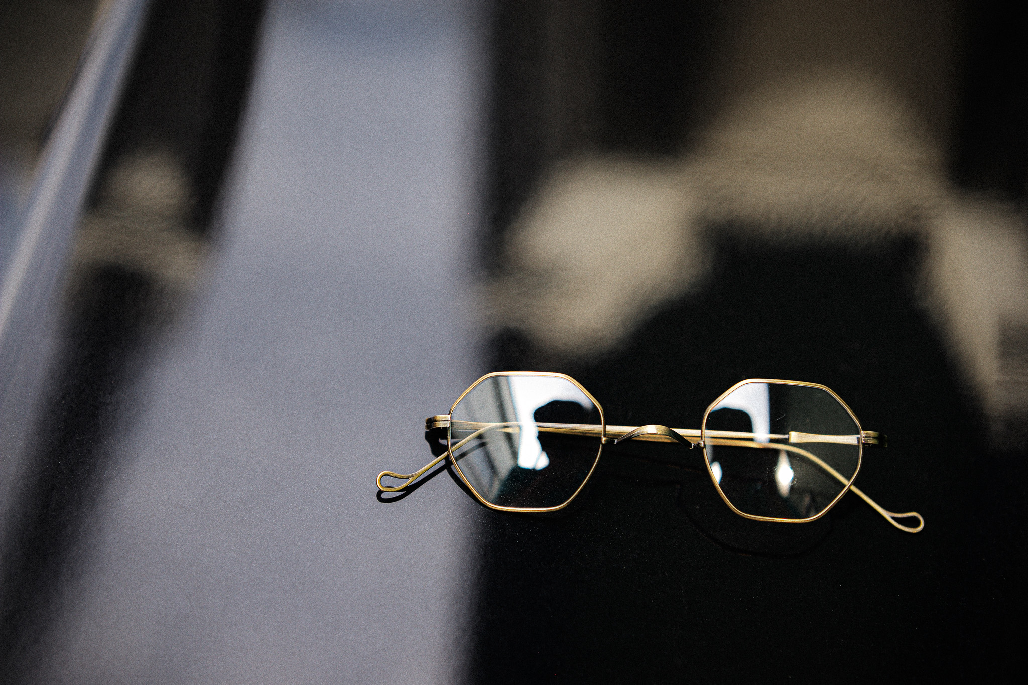 スイス堂　スイスドウ　メガネ　眼鏡　めがね　眼鏡屋　メガネ屋　サングラス 時計　時計屋　東京 仙川　東京　調布　京王線　つつじヶ丘　千歳烏山　成城　世田谷　アンバレンタイン ANNEetVALENTIN マイキータ　　MYKITA ディータ DITA トムブラウン THOMBROWNE テオ THEO トラクション TRACTION レスカ LESCA ジャポニスム JAPONISM ベセペセ BCPC ミューゲ MUGUET スペックエスパス SPECESPACE オークリー OAKLEY エフェクター EFFECTOR マサヒロマルヤマ MASAHIROMARUYAMA ユウイチトヤマ YUICHITOYAMA デュアル DJUAL マイスドロートウキョウ MicedrawTokyo タレックス TALEX カールツァイス Carl Zeiss セイコー SEIKO ホヤ HOYA ニコン NIKON 二デック NIDEK 無相創 大杉漣 大杉隼平 日本　福井　福井県　鯖江　鯖江市　フランス　パリ　ドイツ　ベルリン　ベルギー アントワープ　アメリカ　ニューヨーク　ロサンゼルス　古道具　アンティーク　ビンテージ　無垢材　オーク　インダストリアル　多肉植物　多肉　サボテン　水耕栽培　ドライフラワー　アグラオネマ　 花　店舗改装 SEYRIG Lesca LUNETIER “Vintage Crown Panto Black 6mm”　MYKITA DAMIR DOMA BRADFIELD 丸めがね　工場　鯖江　金沢　福井県　BARNS SEIKO 銀座　時計塔 WAKO 全国一位 表彰 　Lunor ルノア ドイツ THOMBROWNE 2018AW 大杉漣　教誨師 写真展 錆鉄御納戸(Sabitetsuonando) 鎚目 ポストカード　メガネ拭き JAPONISM BCPC MUGUET KIDS キッズ　子供用メガネ　子供　photo by Shumpei Ohsugi サンタ　サンタクロース　クリスマス　ハーバリウム feellog log blue water flowers 正月飾り LOVISA ライカ　leiica 徳島　藍染 MONDAINE SWISS WATCH スイス モンディーン BRUTUS ブルータス 雑誌 漣さん　眼鏡　ベルギー　アントワープ　サンプル Dunedin Station udon うどん 徳島　新聞　カレンダー　藍染 平成　令和 JUST SING blue water flowers ROBERT MARC 御木 惇史　雨と山　ドラマー UNITED ライカ　LEICA M 紫外線　対策　トランクショー　丸田ストアー　小金井 JAPONISM sence 写真集　ヴィンテージ　フォトコンテスト 狛江　世田谷　成城　つつじヶ丘　blue water flowers 西荻窪　ふたあい 藍　藍染 NOHGA HOTEL UENO 1st Anniversary PARTY スペックエスパス specespace micedraw マイスドロー　トウキョウ クリスマス　限定　サンキライ　年末年始 wonton ワンタン P4 CP+ super pose REBUILD メリークリスマス　クリスマス　Merry Christmas ２０２０　フリーマーケット　モギ　シンゴ 宍戸錠 伊勢丹 新宿 山吹 花 マルタンマルジェラ Maison Margiela　テレワーク 在宅勤務 家メガネ セルロイド　チャリティー　Tシャツ EYEVAN アイヴァン チャリティー Ｔシャツ GERNOT LINDNER ゲルノットリンドナー 代官山　代官山スタジオ　徳島　阿波銀行　さばえ　めがね　キャンペーン PICA P38 P21 ICON OGRE GAB2 HERI GASTON BURT TORO LA CORB'S VINTAGE 1964 EYEVAN7285 10eyevan MYKITA & BERNHARD WILLHELM DAISUKE HERI Jacques Durand PAQUES LEVANT SAKHALINE FORMAT 猫 ネコ ねこ 前川國男　東京都美術館 ROCHET ロシェ 時計バンド KAN SANO spinach Awesome City Club PICAS　今井朋彦　アーモンド 上勝　こどもの一生 下北カオスビール スーパーOzeki 京王ストア TOGA トーガ　夜を走る サーモント　ブロー　plantin Eyevol SYBIL アド街ック天国 冬薔薇 宇津木えり eriutsugi PayPay 真美堂手塚箔押所　佐々木希 ミモザ NORUT モードオプティーク MODE OPTIQUE