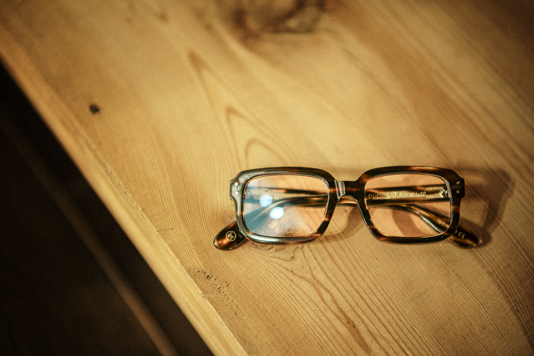 スイス堂 スイスドウ メガネ 眼鏡 めがね 眼鏡屋 メガネ屋 サングラス 時計 時計屋 東京 仙川 東京 調布 京王線 つつじヶ丘 千歳烏山 成城 世田谷 アンバレンタイン ANNEetVALENTIN マイキータ MYKITA ディータ DITA トムブラウン THOMBROWNE テオ THEO トラクション TRACTION レスカ LESCA ジャポニスム JAPONISM ベセペセ BCPC ミューゲ MUGUET スペックエスパス SPECESPACE オークリー OAKLEY エフェクター EFFECTOR マサヒロマルヤマ MASAHIROMARUYAMA ユウイチトヤマ YUICHITOYAMA デュアル DJUAL マイスドロートウキョウ MicedrawTokyo タレックス TALEX カールツァイス Carl Zeiss セイコー SEIKO ホヤ HOYA ニコン NIKON 二デック NIDEK 無相創 大杉漣 大杉隼平 日本 福井 福井県 鯖江 鯖江市 フランス パリ ドイツ ベルリン ベルギー アントワープ アメリカ ニューヨーク ロサンゼルス 古道具 アンティーク ビンテージ 無垢材 オーク インダストリアル 多肉植物 多肉 サボテン 水耕栽培 ドライフラワー アグラオネマ 花 店舗改装 SEYRIG Lesca LUNETIER “Vintage Crown Panto Black 6mm” MYKITA DAMIR DOMA BRADFIELD 丸めがね 工場 鯖江 金沢 福井県 BARNS SEIKO 銀座 時計塔 WAKO 全国一位 表彰 Lunor ルノア ドイツ THOMBROWNE 2018AW 大杉漣 教誨師 写真展 錆鉄御納戸(Sabitetsuonando) 鎚目 ポストカード メガネ拭き JAPONISM BCPC MUGUET KIDS キッズ 子供用メガネ 子供 photo by Shumpei Ohsugi サンタ サンタクロース クリスマス ハーバリウム feellog log blue water flowers 正月飾り LOVISA ライカ leiica 徳島 藍染 MONDAINE SWISS WATCH スイス モンディーン BRUTUS ブルータス 雑誌 漣さん 眼鏡 ベルギー アントワープ サンプル Dunedin Station udon うどん 徳島 新聞 カレンダー 藍染 平成 令和 JUST SING blue water flowers ROBERT MARC 御木 惇史 雨と山 ドラマー UNITED ライカ LEICA M 紫外線 対策 トランクショー 丸田ストアー 小金井 JAPONISM sence 写真集 ヴィンテージ フォトコンテスト 狛江 世田谷 成城 つつじヶ丘 blue water flowers 西荻窪 ふたあい 藍 藍染 NOHGA HOTEL UENO 1st Anniversary PARTY スペックエスパス specespace micedraw マイスドロー トウキョウ クリスマス 限定 サンキライ 年末年始 wonton ワンタン P4 CP+ super pose REBUILD メリークリスマス クリスマス Merry Christmas 2020 フリーマーケット モギ シンゴ 宍戸錠 伊勢丹 新宿 山吹 花 マルタンマルジェラ Maison Margiela テレワーク 在宅勤務 家メガネ セルロイド チャリティー Tシャツ EYEVAN アイヴァン チャリティー Tシャツ GERNOT LINDNER ゲルノットリンドナー 代官山 代官山スタジオ 徳島 阿波銀行 さばえ めがね キャンペーン PICA P38 P21 ICON OGRE GAB2 HERI GASTON BURT TORO LA CORB'S VINTAGE 1964 EYEVAN7285 10eyevan MYKITA & BERNHARD WILLHELM DAISUKE HERI Jacques Durand PAQUES LEVANT SAKHALINE FORMAT 猫 ネコ ねこ 前川國男 東京都美術館 ROCHET ロシェ 時計バンド KAN SANO spinach Awesome City Club PICAS 今井朋彦 アーモンド 上勝 こどもの一生 下北カオスビール スーパーOzeki 京王ストア TOGA トーガ 夜を走る サーモント ブロー plantin Eyevol SYBIL アド街ック天国 冬薔薇 宇津木えり eriutsugi PayPay 真美堂手塚箔押所 佐々木希 ミモザ NORUT モードオプティーク MODE OPTIQUE PICA ピカ 有吉くんの正直さんぽ 御木惇史 Hao's Optical 台湾 FOR YOU DJ YAS KEMURIPRODUCTIONS