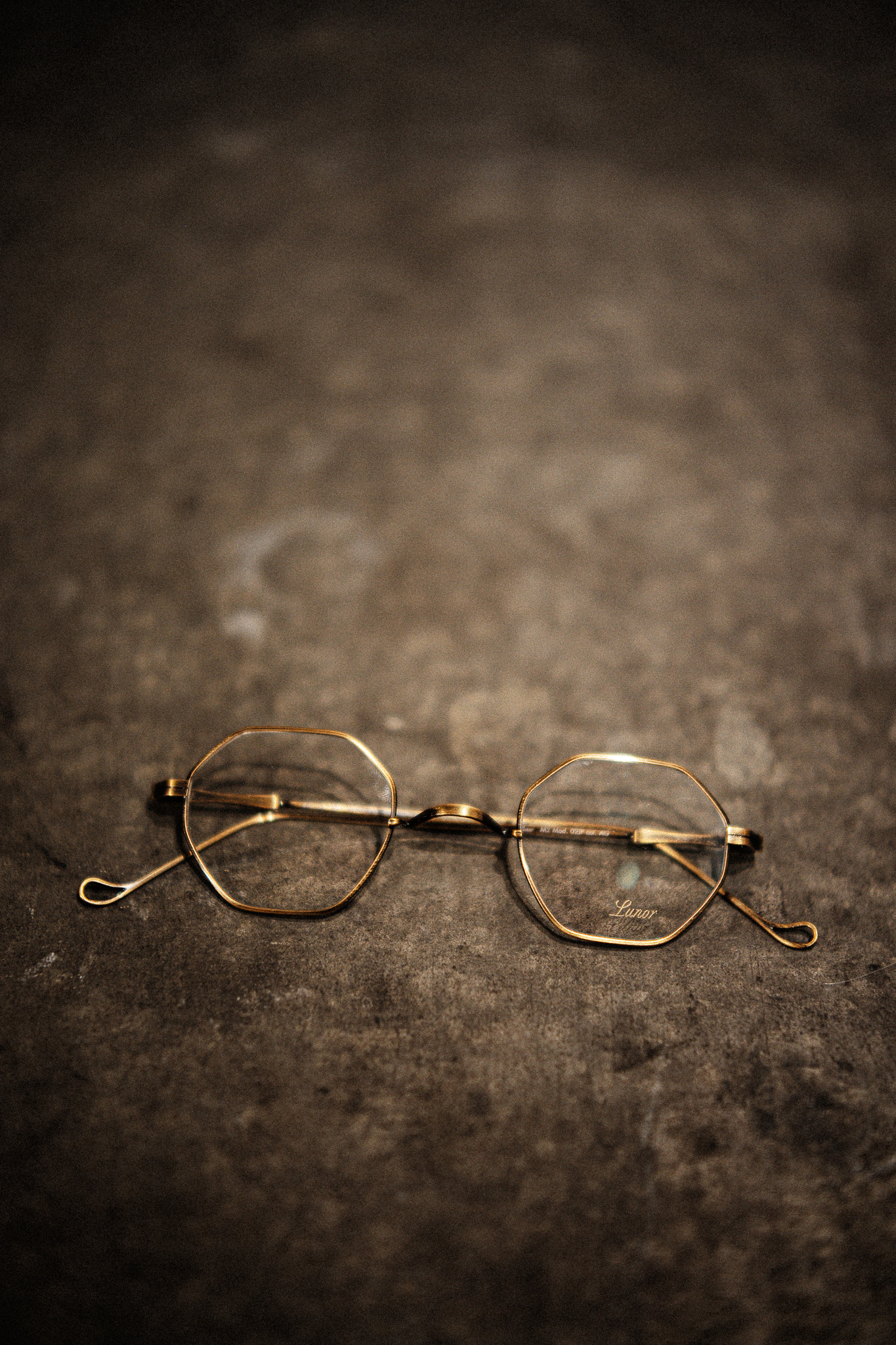 スイス堂　スイスドウ　メガネ　眼鏡　めがね　眼鏡屋　メガネ屋　サングラス 時計　時計屋　東京 仙川　東京　調布　京王線　つつじヶ丘　千歳烏山　成城　世田谷　アンバレンタイン ANNEetVALENTIN マイキータ　　MYKITA ディータ DITA トムブラウン THOMBROWNE テオ THEO トラクション TRACTION レスカ LESCA ジャポニスム JAPONISM ベセペセ BCPC ミューゲ MUGUET スペックエスパス SPECESPACE オークリー OAKLEY エフェクター EFFECTOR マサヒロマルヤマ MASAHIROMARUYAMA ユウイチトヤマ YUICHITOYAMA デュアル DJUAL マイスドロートウキョウ MicedrawTokyo タレックス TALEX カールツァイス Carl Zeiss セイコー SEIKO ホヤ HOYA ニコン NIKON 二デック NIDEK 無相創 大杉漣 大杉隼平 日本　福井　福井県　鯖江　鯖江市　フランス　パリ　ドイツ　ベルリン　ベルギー アントワープ　アメリカ　ニューヨーク　ロサンゼルス　古道具　アンティーク　ビンテージ　無垢材　オーク　インダストリアル　多肉植物　多肉　サボテン　水耕栽培　ドライフラワー　アグラオネマ　 花　店舗改装 SEYRIG Lesca LUNETIER “Vintage Crown Panto Black 6mm”　MYKITA DAMIR DOMA BRADFIELD 丸めがね　工場　鯖江　金沢　福井県　BARNS SEIKO 銀座　時計塔 WAKO 全国一位 表彰 　Lunor ルノア ドイツ THOMBROWNE 2018AW 大杉漣　教誨師 写真展 錆鉄御納戸(Sabitetsuonando) 鎚目 ポストカード　メガネ拭き JAPONISM BCPC MUGUET KIDS キッズ　子供用メガネ　子供　photo by Shumpei Ohsugi サンタ　サンタクロース　クリスマス　ハーバリウム feellog log blue water flowers 正月飾り LOVISA ライカ　leiica 徳島　藍染 MONDAINE SWISS WATCH スイス モンディーン BRUTUS ブルータス 雑誌 漣さん　眼鏡　ベルギー　アントワープ　サンプル Dunedin Station udon うどん 徳島　新聞　カレンダー　藍染 平成　令和 JUST SING blue water flowers ROBERT MARC 御木 惇史　雨と山　ドラマー UNITED ライカ　LEICA M 紫外線　対策　トランクショー　丸田ストアー　小金井 JAPONISM sence 写真集　ヴィンテージ　フォトコンテスト 狛江　世田谷　成城　つつじヶ丘　blue water flowers 西荻窪　ふたあい 藍　藍染 NOHGA HOTEL UENO 1st Anniversary PARTY スペックエスパス specespace micedraw マイスドロー　トウキョウ クリスマス　限定　サンキライ　年末年始 wonton ワンタン P4 CP+ super pose REBUILD メリークリスマス　クリスマス　Merry Christmas ２０２０　フリーマーケット　モギ　シンゴ 宍戸錠 伊勢丹 新宿 山吹 花 マルタンマルジェラ Maison Margiela　テレワーク 在宅勤務 家メガネ セルロイド　チャリティー　Tシャツ EYEVAN アイヴァン チャリティー Ｔシャツ GERNOT LINDNER ゲルノットリンドナー 代官山　代官山スタジオ　徳島　阿波銀行　さばえ　めがね　キャンペーン PICA P38 P21 ICON OGRE GAB2 HERI GASTON BURT TORO LA CORB'S VINTAGE 1964 EYEVAN7285 10eyevan MYKITA & BERNHARD WILLHELM DAISUKE HERI Jacques Durand PAQUES LEVANT SAKHALINE FORMAT 猫 ネコ ねこ 前川國男　東京都美術館 ROCHET ロシェ 時計バンド KAN SANO spinach Awesome City Club PICAS　今井朋彦　アーモンド 上勝　こどもの一生 下北カオスビール スーパーOzeki 京王ストア TOGA トーガ　夜を走る サーモント　ブロー　plantin Eyevol SYBIL アド街ック天国 冬薔薇 宇津木えり eriutsugi PayPay 真美堂手塚箔押所　佐々木希 ミモザ NORUT モードオプティーク MODE OPTIQUE PICA ピカ　有吉くんの正直さんぽ 御木惇史 Hao's Optical 台湾 FOR YOU DJ YAS KEMURIPRODUCTIONS