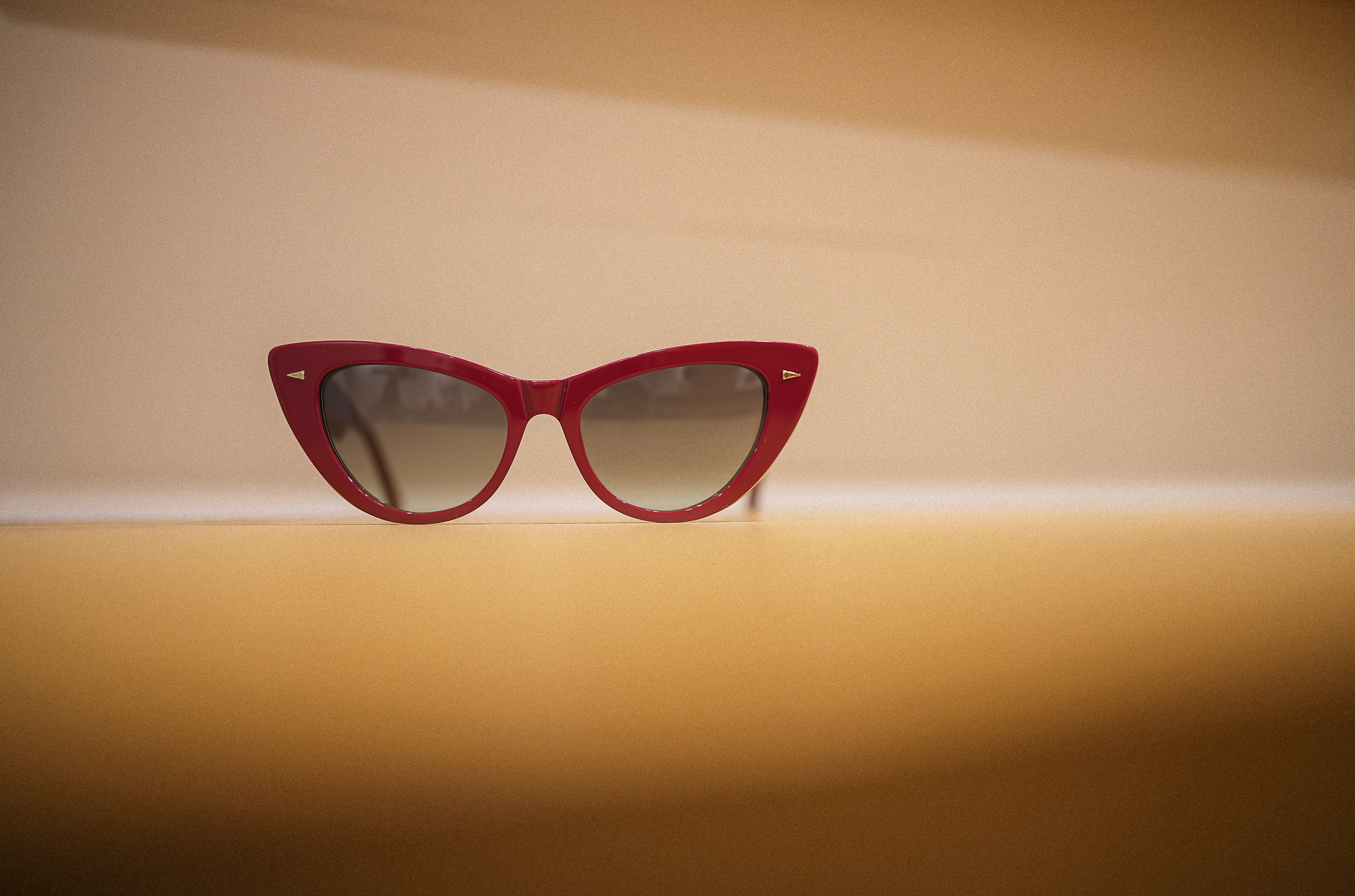 スイス堂　スイスドウ　メガネ　眼鏡　めがね　眼鏡屋　メガネ屋　サングラス 時計　時計屋　東京 仙川　東京　調布　京王線　つつじヶ丘　千歳烏山　成城　世田谷　アンバレンタイン ANNEetVALENTIN マイキータ　　MYKITA ディータ DITA トムブラウン THOMBROWNE テオ THEO トラクション TRACTION レスカ LESCA ジャポニスム JAPONISM ベセペセ BCPC ミューゲ MUGUET スペックエスパス SPECESPACE オークリー OAKLEY エフェクター EFFECTOR マサヒロマルヤマ MASAHIROMARUYAMA ユウイチトヤマ YUICHITOYAMA デュアル DJUAL マイスドロートウキョウ MicedrawTokyo タレックス TALEX カールツァイス Carl Zeiss セイコー SEIKO ホヤ HOYA ニコン NIKON 二デック NIDEK 無相創 大杉漣 大杉隼平 日本　福井　福井県　鯖江　鯖江市　フランス　パリ　ドイツ　ベルリン　ベルギー アントワープ　アメリカ　ニューヨーク　ロサンゼルス　古道具　アンティーク　ビンテージ　無垢材　オーク　インダストリアル　多肉植物　多肉　サボテン　水耕栽培　ドライフラワー　アグラオネマ　 花　店舗改装 SEYRIG Lesca LUNETIER “Vintage Crown Panto Black 6mm”　MYKITA DAMIR DOMA BRADFIELD 丸めがね　工場　鯖江　金沢　福井県　BARNS SEIKO 銀座　時計塔 WAKO 全国一位 表彰 　Lunor ルノア ドイツ THOMBROWNE 2018AW 大杉漣　教誨師 写真展 錆鉄御納戸(Sabitetsuonando) 鎚目 ポストカード　メガネ拭き JAPONISM BCPC MUGUET KIDS キッズ　子供用メガネ　子供　photo by Shumpei Ohsugi サンタ　サンタクロース　クリスマス　ハーバリウム feellog log blue water flowers 正月飾り LOVISA ライカ　leiica 徳島　藍染 MONDAINE SWISS WATCH スイス モンディーン BRUTUS ブルータス 雑誌 漣さん　眼鏡　ベルギー　アントワープ　サンプル Dunedin Station udon うどん 徳島　新聞　カレンダー　藍染 平成　令和 JUST SING blue water flowers ROBERT MARC 御木 惇史　雨と山　ドラマー UNITED ライカ　LEICA M 紫外線　対策　トランクショー　丸田ストアー　小金井 JAPONISM sence 写真集　ヴィンテージ　フォトコンテスト 狛江　世田谷　成城　つつじヶ丘　blue water flowers 西荻窪　ふたあい 藍　藍染 NOHGA HOTEL UENO 1st Anniversary PARTY スペックエスパス specespace micedraw マイスドロー　トウキョウ クリスマス　限定　サンキライ　年末年始 wonton ワンタン P4 CP+ super pose REBUILD メリークリスマス　クリスマス　Merry Christmas ２０２０　フリーマーケット　モギ　シンゴ 宍戸錠 伊勢丹 新宿 山吹 花 マルタンマルジェラ Maison Margiela　テレワーク 在宅勤務 家メガネ セルロイド　チャリティー　Tシャツ EYEVAN アイヴァン チャリティー Ｔシャツ GERNOT LINDNER ゲルノットリンドナー 代官山　代官山スタジオ　徳島　阿波銀行　さばえ　めがね　キャンペーン PICA P38 P21 ICON OGRE GAB2 HERI GASTON BURT TORO LA CORB'S VINTAGE 1964 EYEVAN7285 10eyevan MYKITA & BERNHARD WILLHELM DAISUKE HERI Jacques Durand PAQUES LEVANT SAKHALINE FORMAT 猫 ネコ ねこ 前川國男　東京都美術館 ROCHET ロシェ 時計バンド KAN SANO spinach Awesome City Club PICAS　今井朋彦　アーモンド 上勝　こどもの一生 下北カオスビール スーパーOzeki 京王ストア TOGA トーガ　夜を走る サーモント　ブロー　plantin Eyevol SYBIL アド街ック天国 冬薔薇 宇津木えり eriutsugi PayPay 真美堂手塚箔押所　佐々木希 ミモザ NORUT モードオプティーク MODE OPTIQUE PICA ピカ　有吉くんの正直さんぽ 御木惇史 Hao's Optical 台湾 FOR YOU DJ YAS KEMURIPRODUCTIONS KISSO 耳かき lazare studio